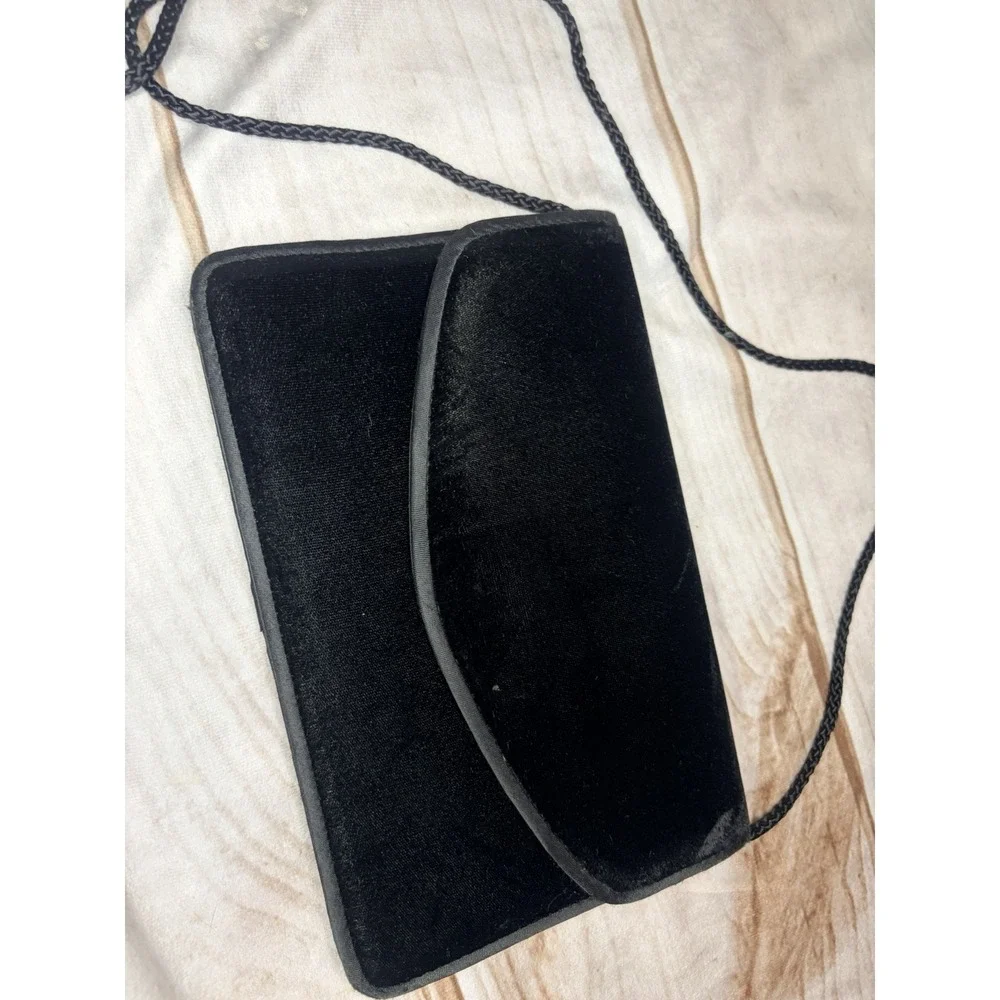 Valerie Stevens Black Velvet Clutch Purse Bag Hidden Strap‎ Mirror Eveningwear